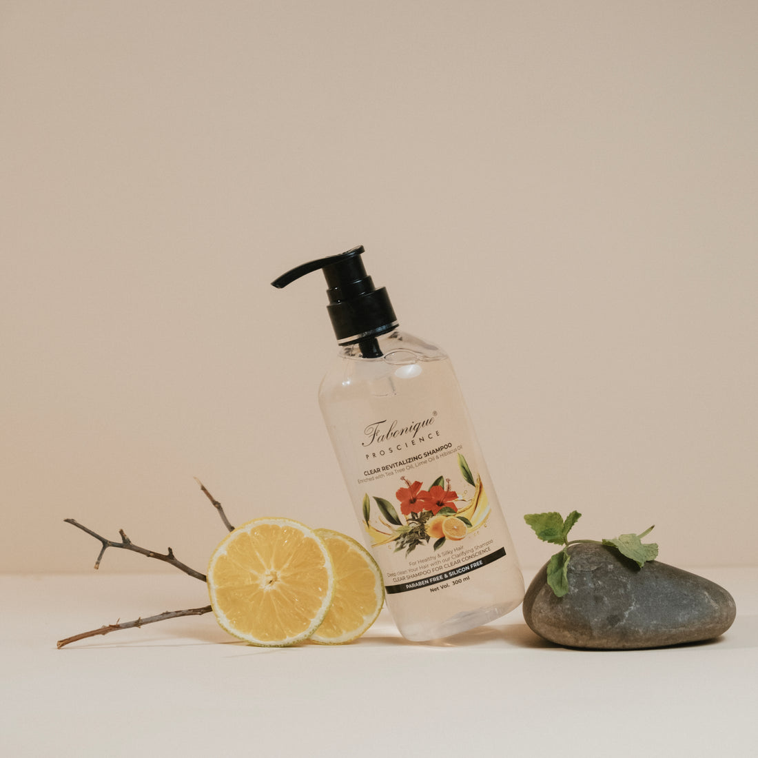 Clear Revitalizing Shampoo | Deep Cleaning & Refreshing Formula | Paraben & Silicon Free | 300ml